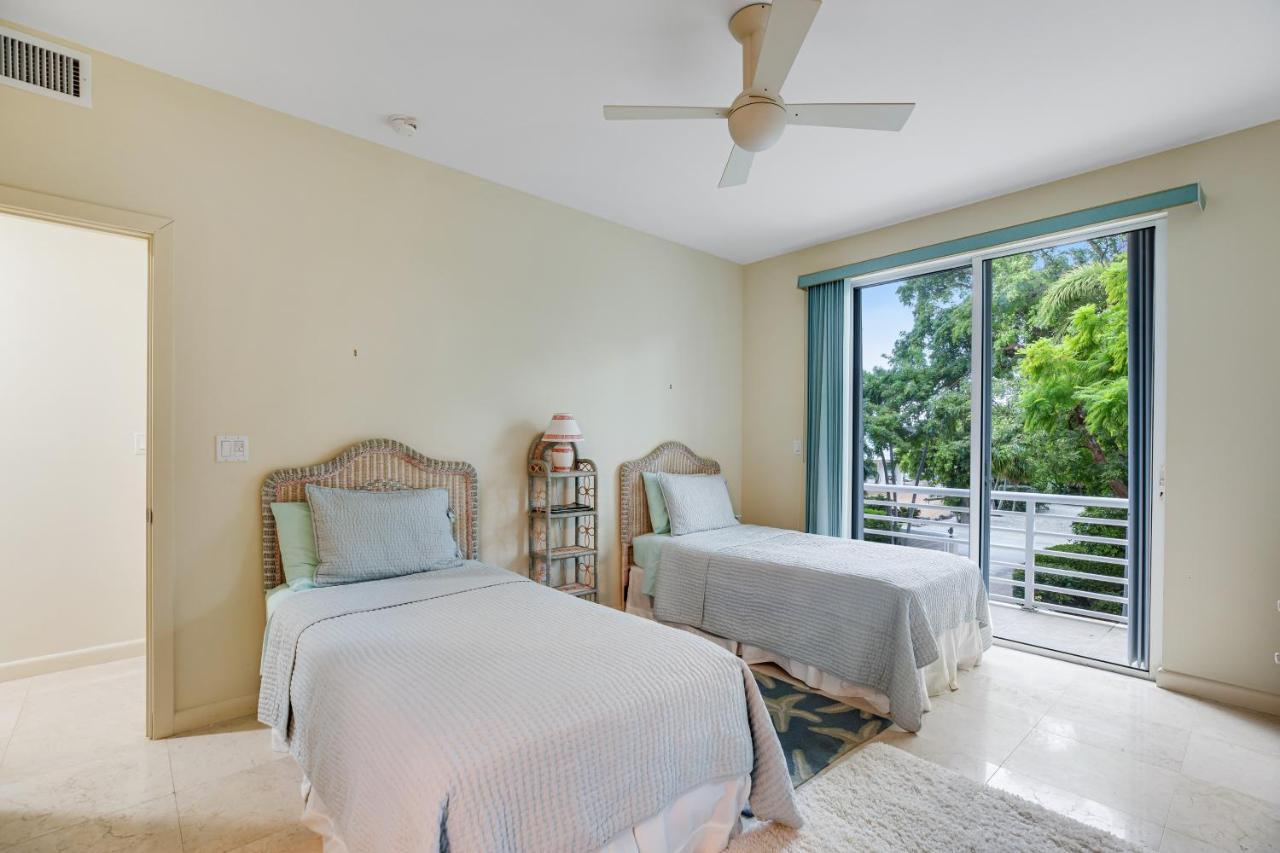 Waterfront Wonder Villa Islamorada Luaran gambar
